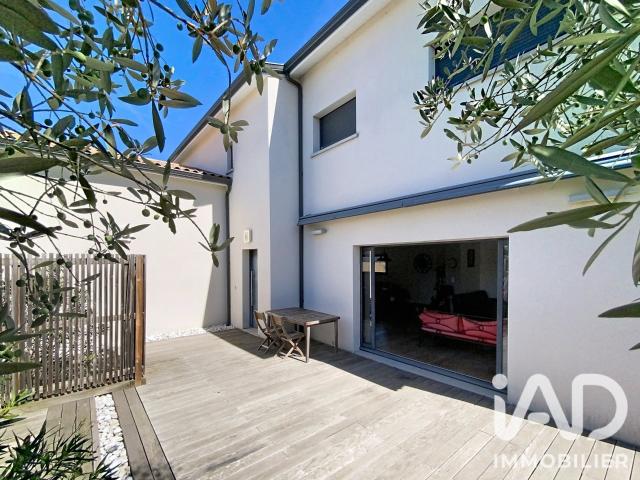 Maison 5 pièces 185 m²