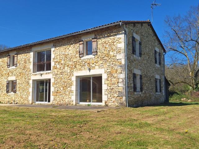 Maison 5 pièces 185 m²