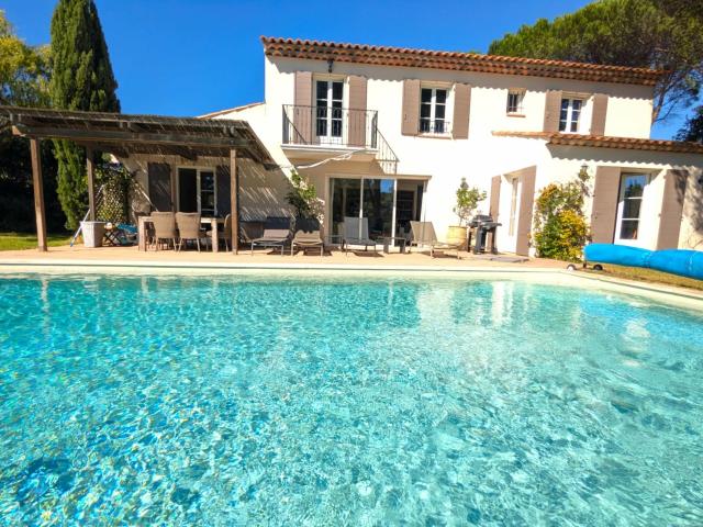 Maison 5 pièces 185 m²