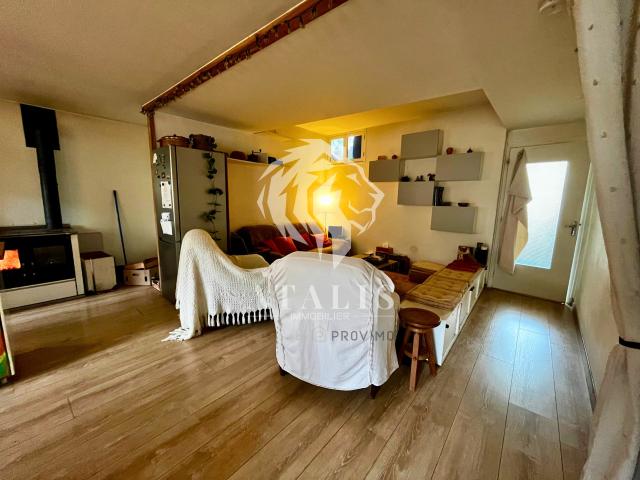 Maison 5 pièces 186 m²