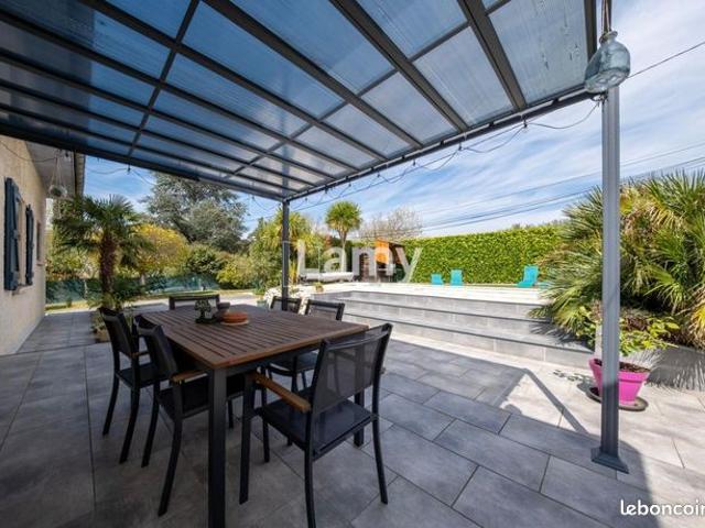 Maison 5 pièces 186 m²