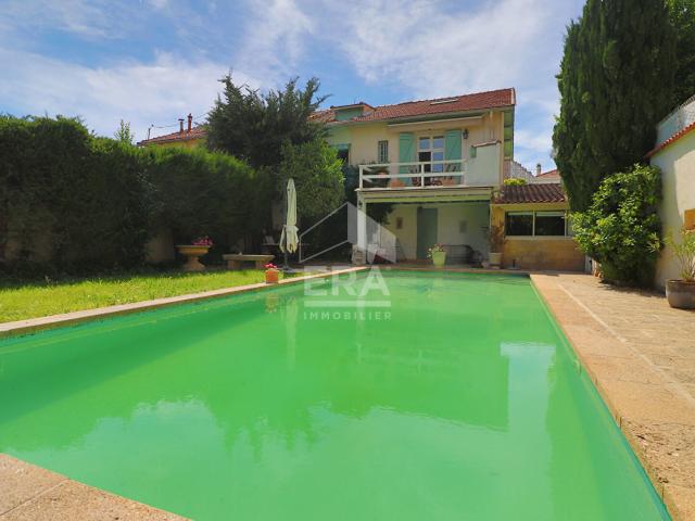 Maison 5 pièces 186 m²