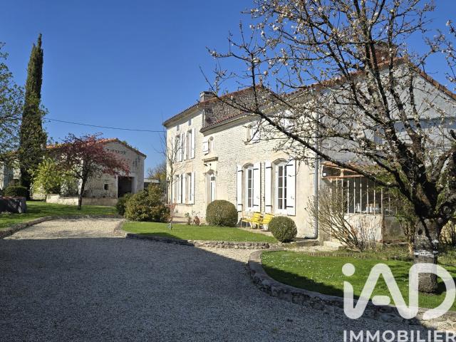 Maison 5 pièces 186 m²