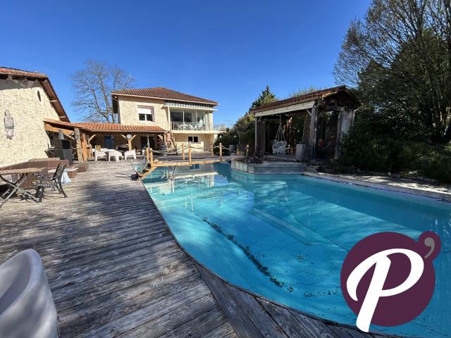 Maison 5 pièces 188 m²