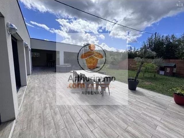 Maison 5 pièces 188 m²