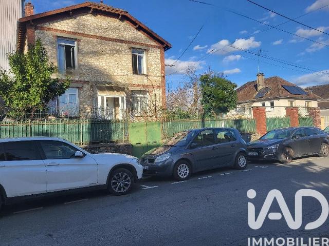 Maison 5 pièces 180 m²