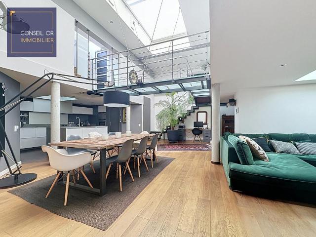 Maison 5 pièces 180 m²