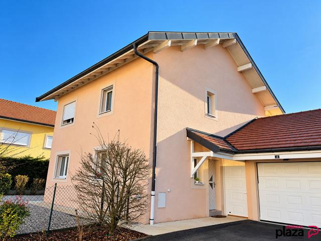 Maison 5 pièces 180 m²