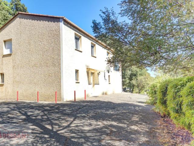 Maison 5 pièces 180 m²