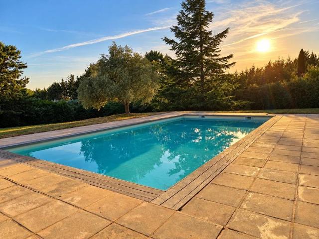 Maison 5 pièces 180 m²