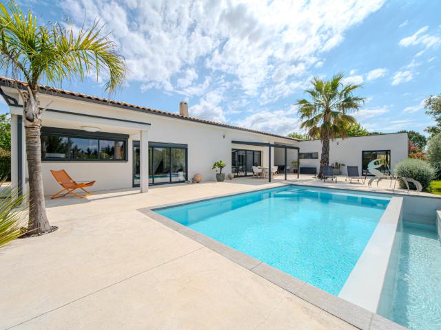 Maison 5 pièces 180 m²