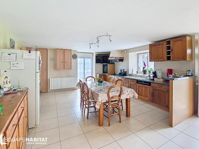 Maison 5 pièces 180 m²
