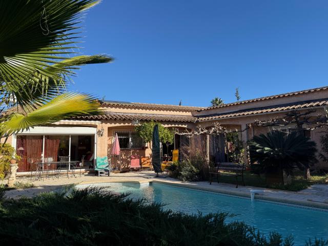 Maison 5 pièces 180 m²