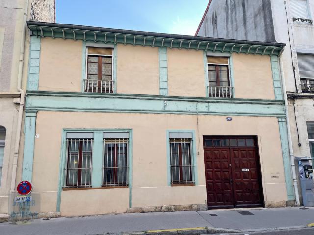 Maison 8 pièces 180 m²