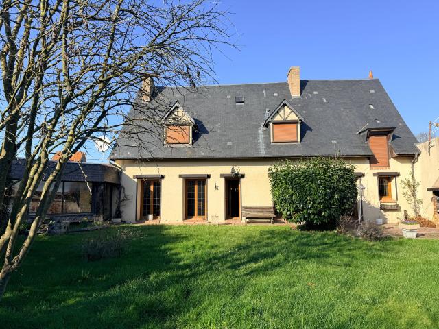 Maison 5 pièces 180 m²