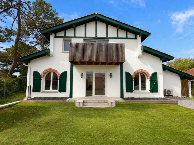 Maison 5 pièces 180 m²