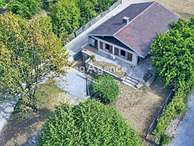 Maison 5 pièces 180 m²