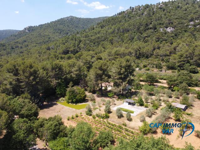 Maison 5 pièces 180 m²