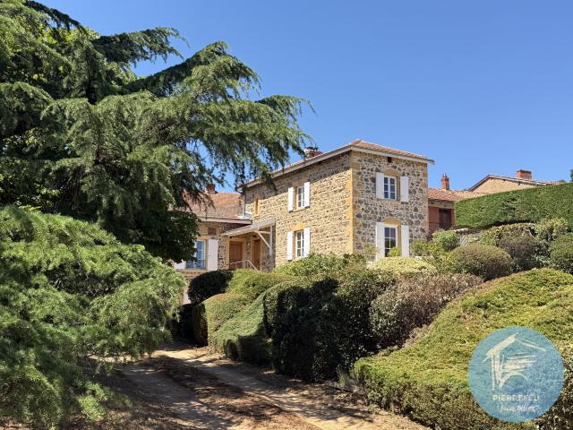 Maison 5 pièces 180 m²