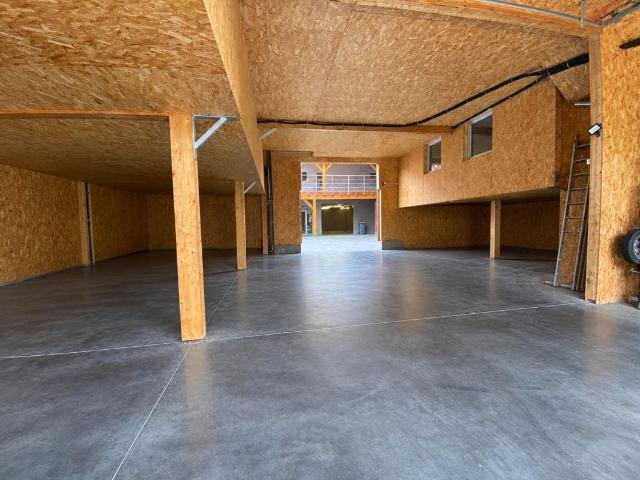 Maison 5 pièces 180 m²