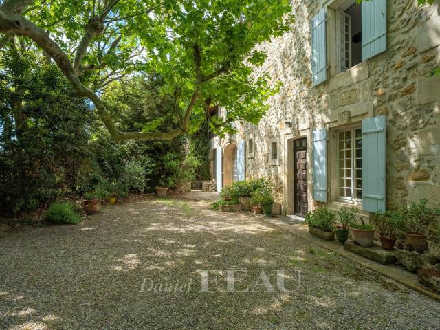 Maison 5 pièces 180 m²