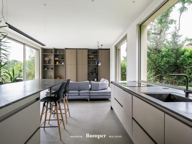 Maison 5 pièces 180 m²