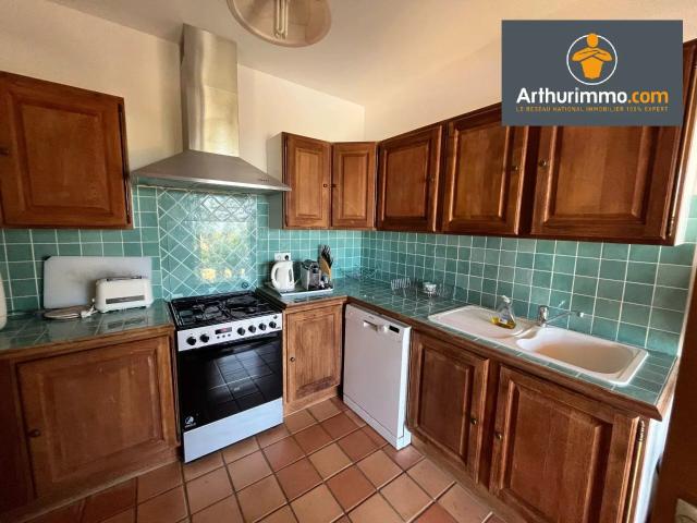 Maison 5 pièces, 180 m² à louer à Coti Chiavari 20138