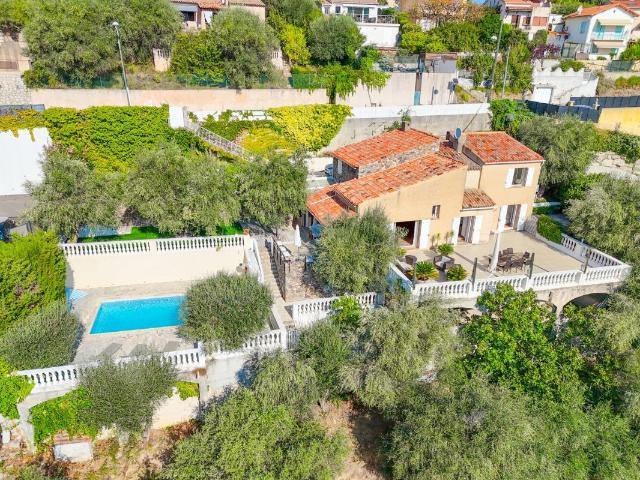 Maison 5 pièces 181 m²