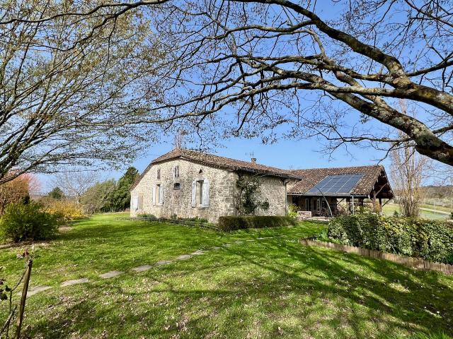 Maison 5 pièces 181 m²