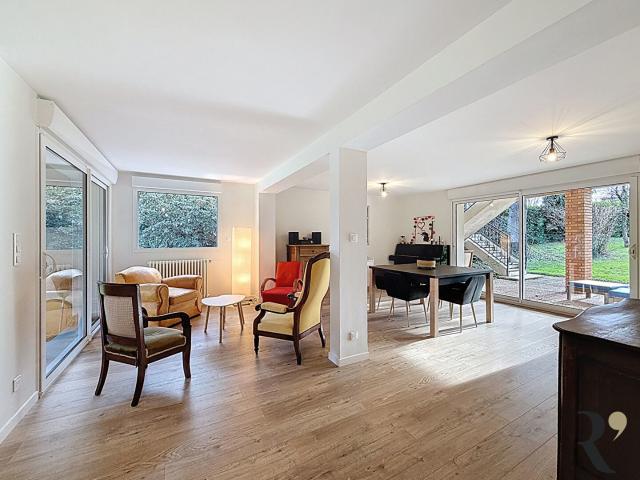Maison 6 pièces 182 m²