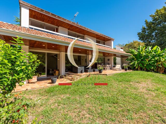 Maison 5 pièces 182 m²