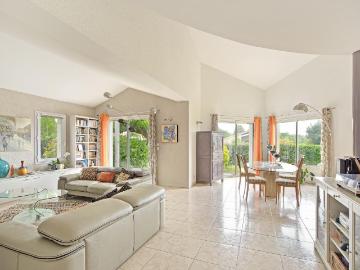 Maison 5 pièces 182 m²