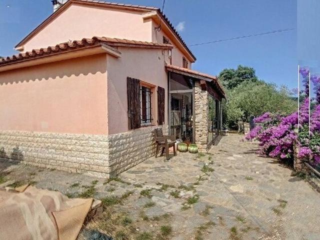 Maison 5 pièces 182 m²