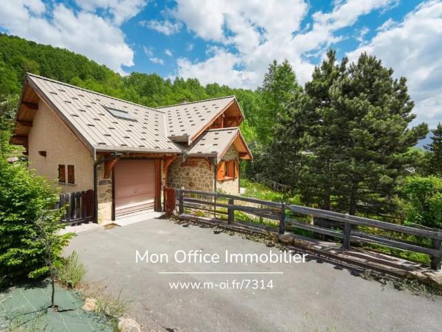 Maison 5 pièces 183 m²