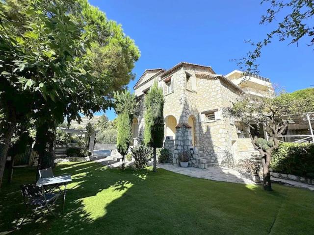 Maison 5 pièces 183 m²