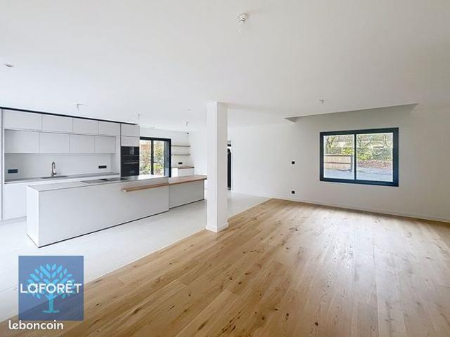 Maison 5 pièces 183 m²