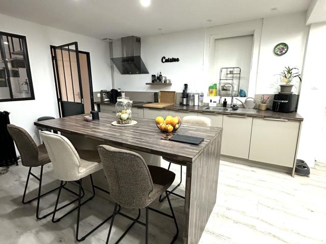 Maison 5 pièces 183 m²