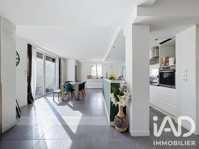 Maison 5 pièces 183 m²