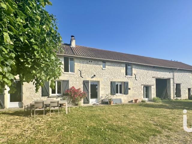 Maison 5 pièces 194 m²