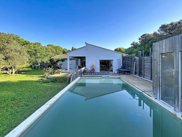Maison 5 pièces 194 m²