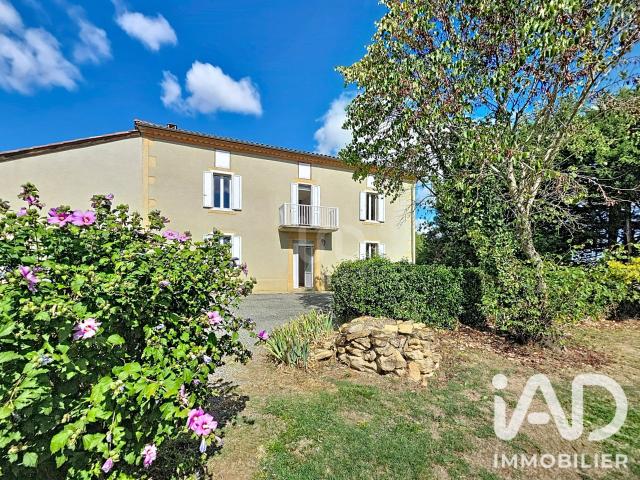 Maison 5 pièces 195 m²