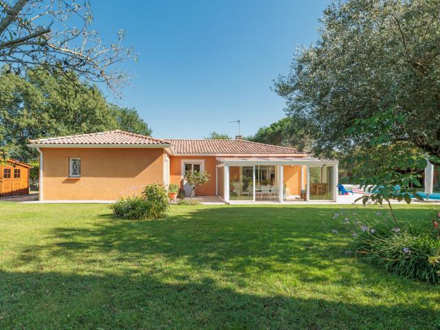 Maison 5 pièces 195 m²
