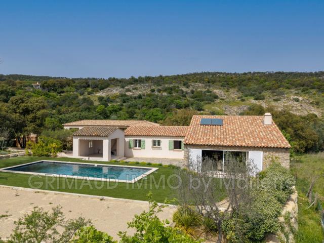 Maison 5 pièces 195 m²