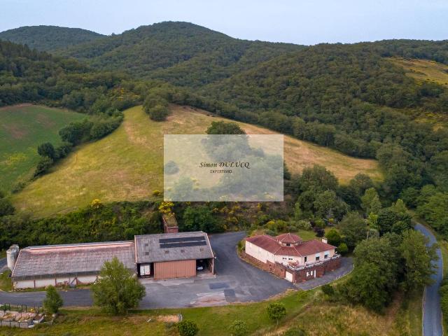 Maison 5 pièces 195 m²