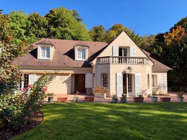 Maison 5 pièces 197 m²