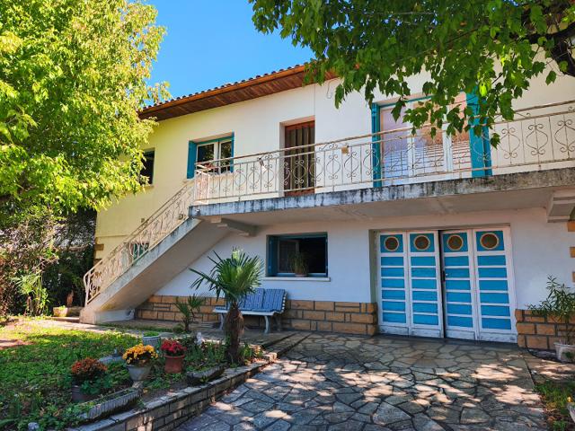Maison 5 pièces 197 m²