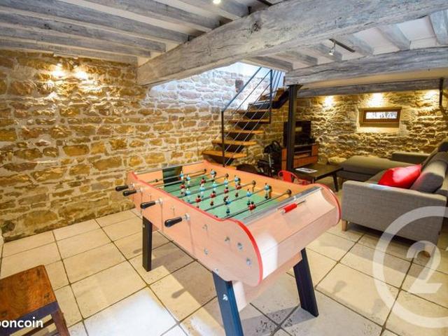Maison 5 pièces 198 m²