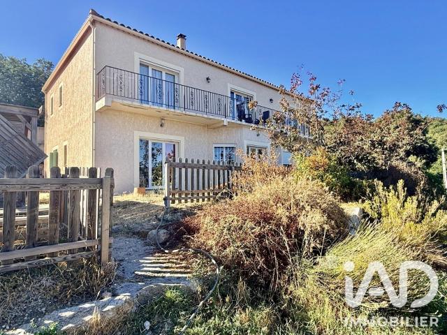Maison 6 pièces 199 m²
