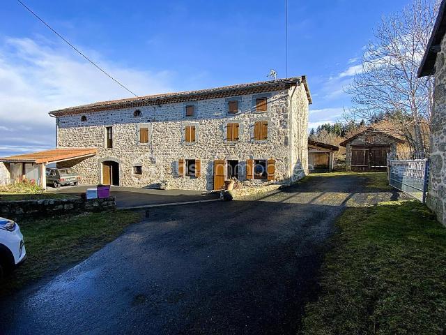 Maison 5 pièces 190 m²