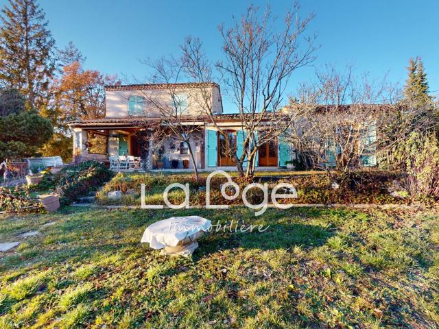 Maison 5 pièces 190 m²
